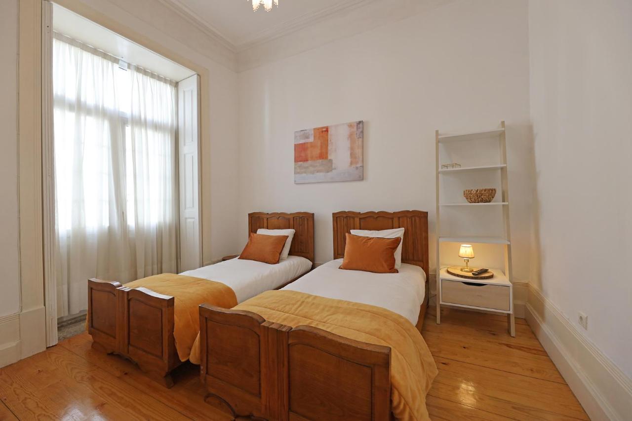 Flh Porto Classic Apartment With Terrace & Parking Exteriör bild