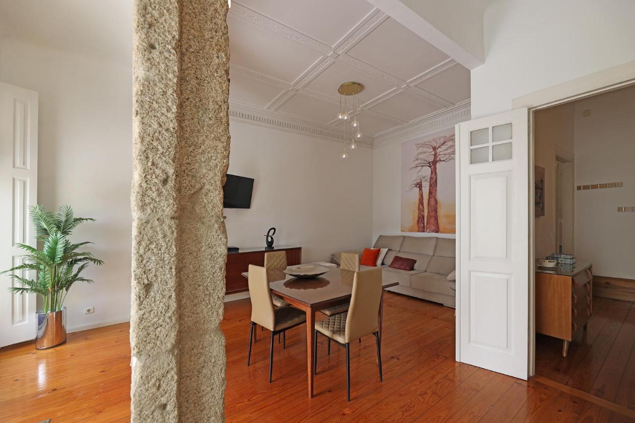 Flh Porto Classic Apartment With Terrace & Parking Exteriör bild